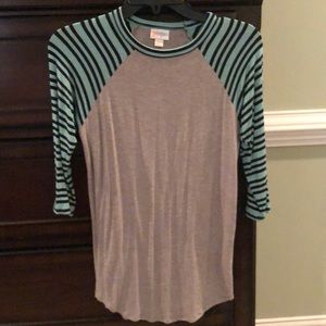 Lularoe raglan tee xxs